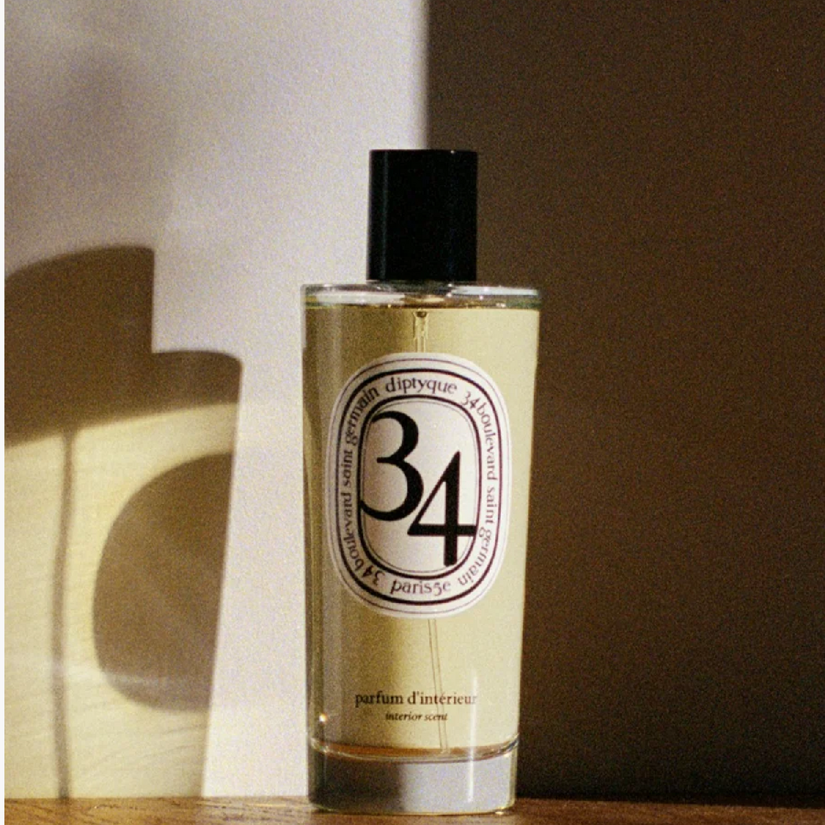 Diptyque 34 Boulevard Saint Germain Room Spray 150ml, image 2 of 2
